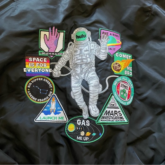 RARE + LMTD EDITION Alpha Industries Hulu x NASA Collaboration Jacket Size Large - Picture 10 of 11